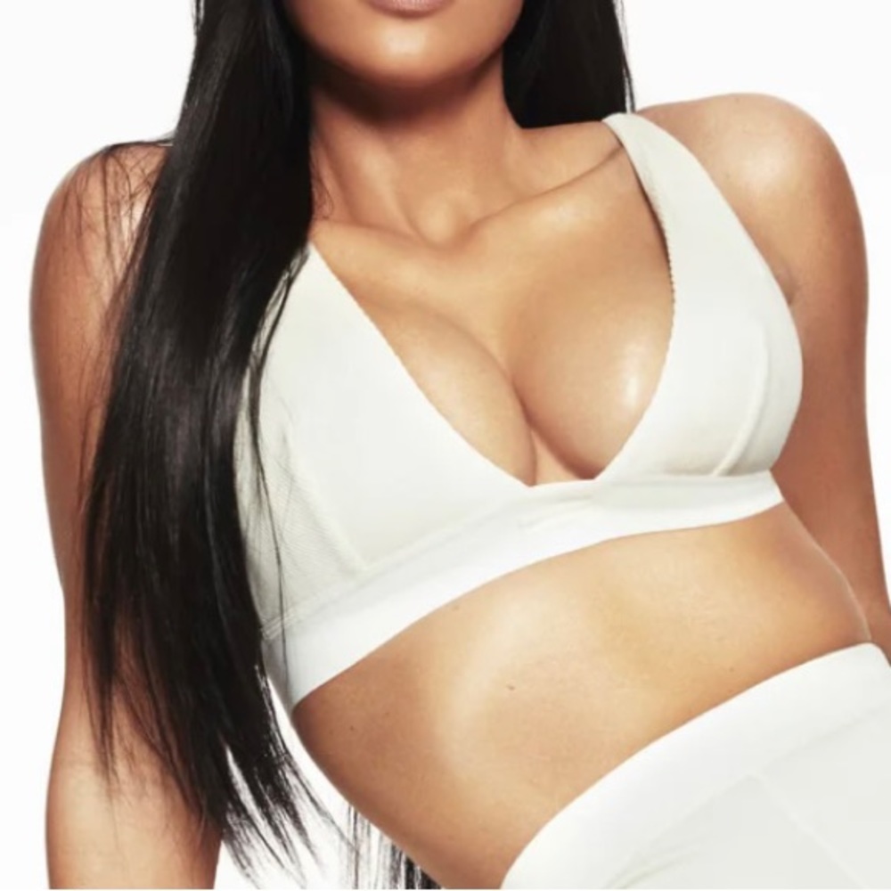 NWT!!! SKIMS Cotton Rib Plunge Bralette (Bone, 3X)